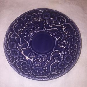 RETIRED BORDALLO PINHEIRO “FLOWER BLUE” SAUCER